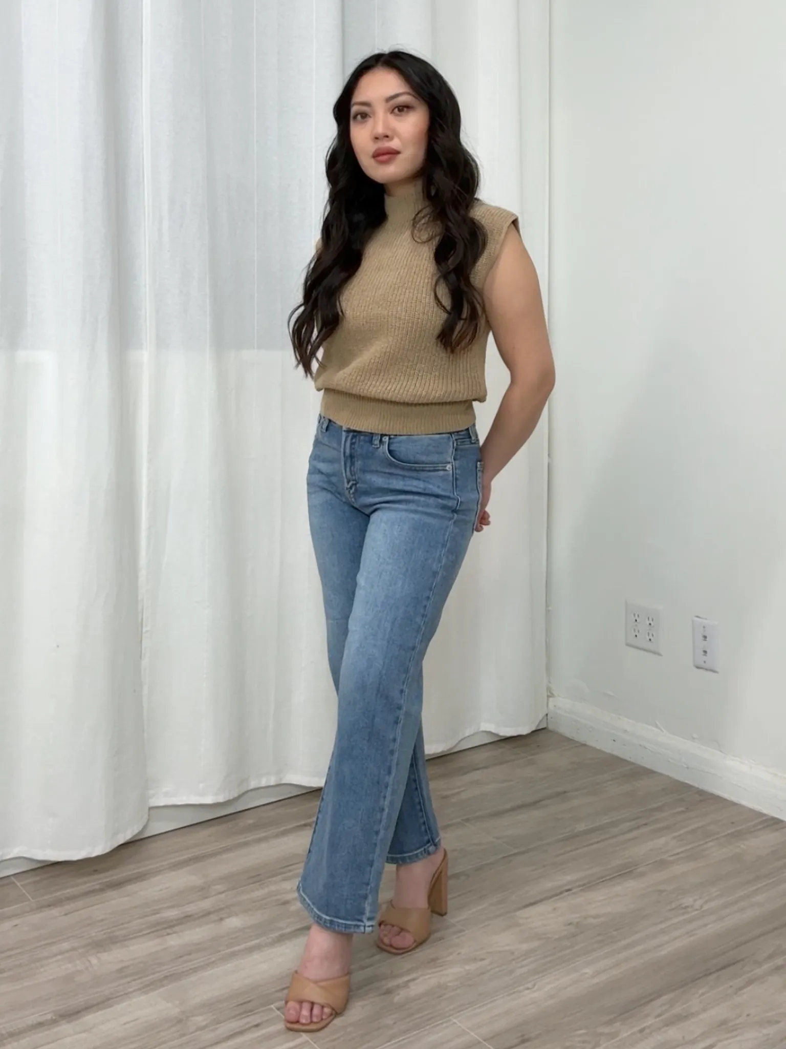 Dakota Straight Leg Jeans