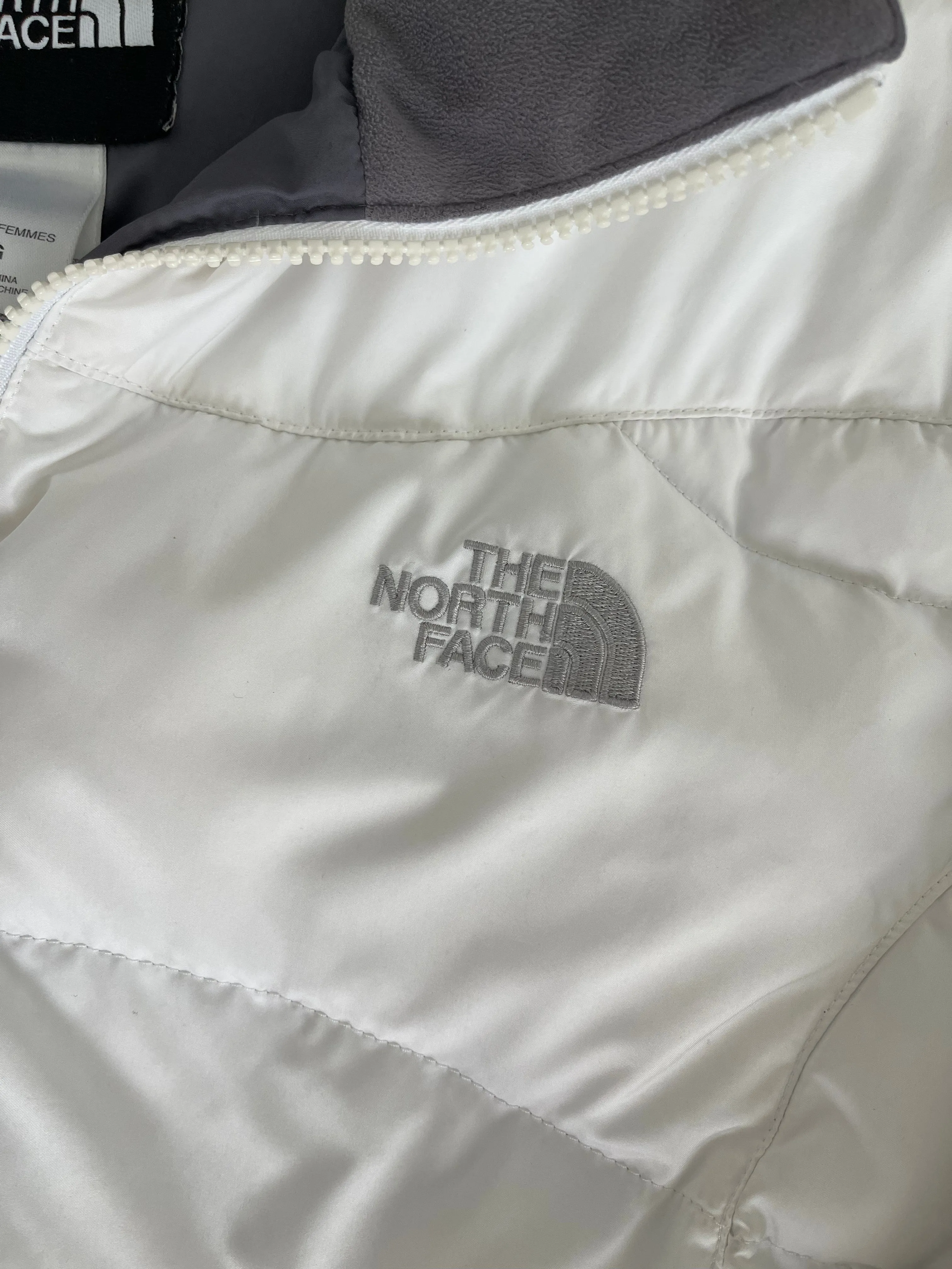 Womens The North Face 550 Puffer Down Jacket L