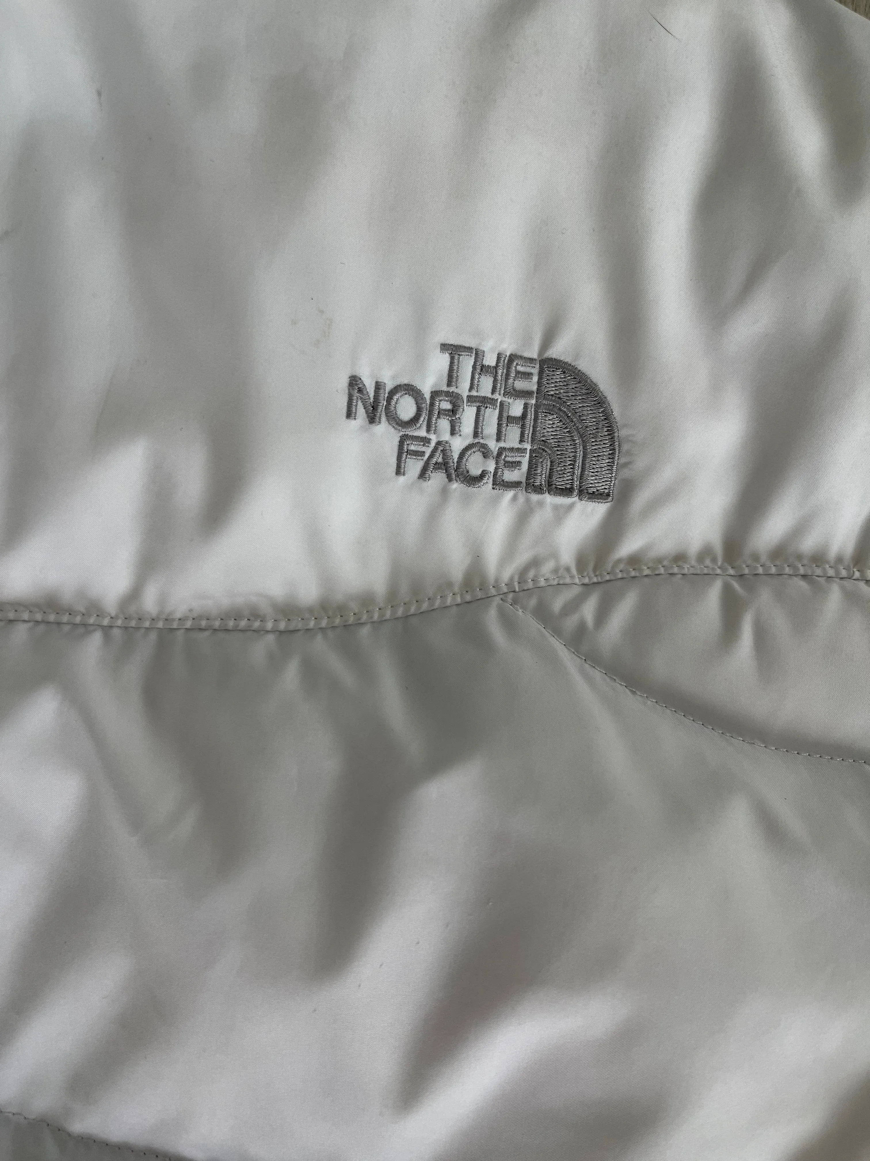 Womens The North Face 550 Puffer Down Jacket L